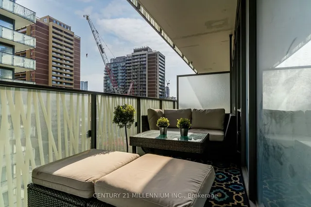 Additional image 36 of 42 Charles St Unit 801