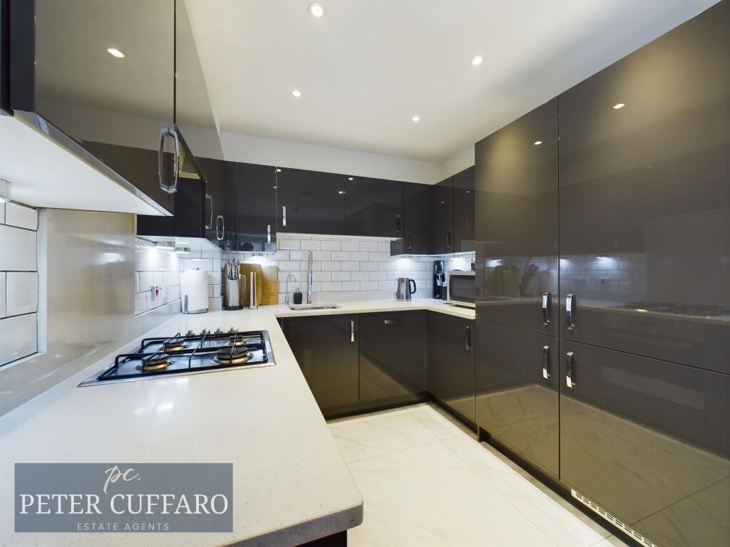 Additional image 8 of Queens Avenue, Welwyn Garden City, AL7