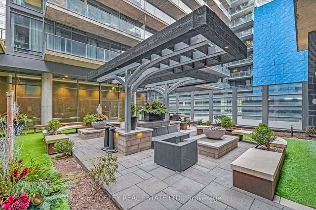 Additional image 23 of 650 King St Unit 903