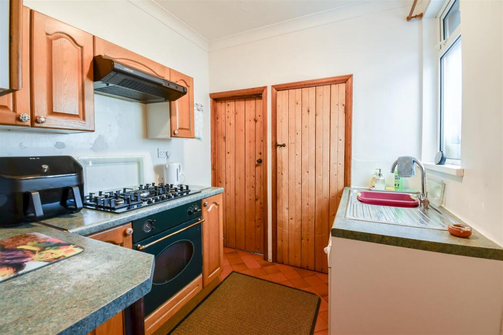 Additional image 5 of Pontypridd Road, Barry