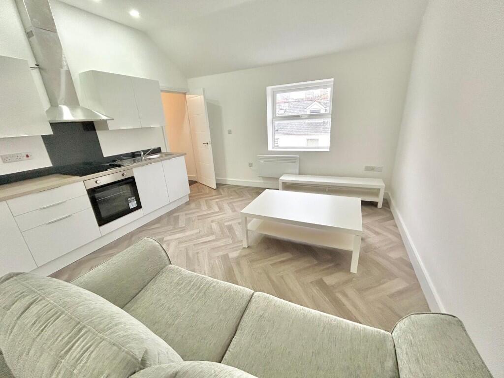 Additional image 2 of Claude Road, Cardiff(City), CF24