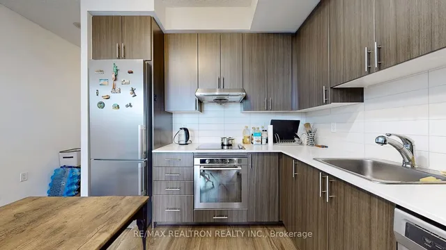 Additional image 17 of 55 Ann O'reilly Rd Unit 1103