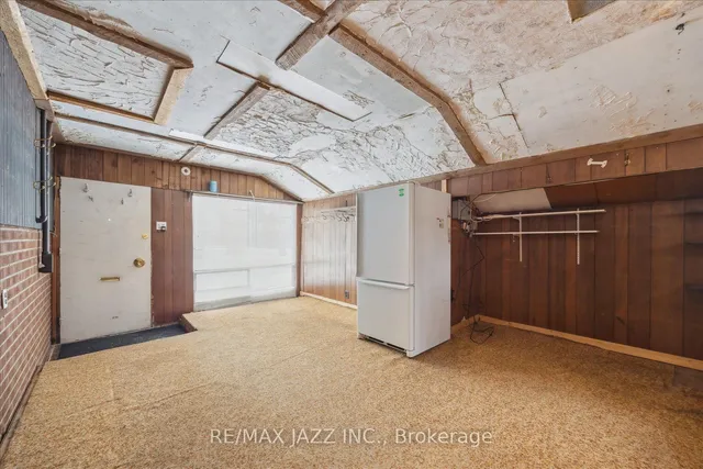 Additional image 18 of 55 Madras Cres