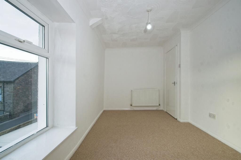 Additional image 5 of Miskin Road, Tonypandy