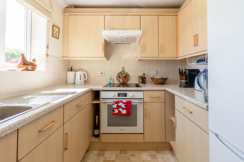 Additional image 5 of St. Peters Lodge, Portishead