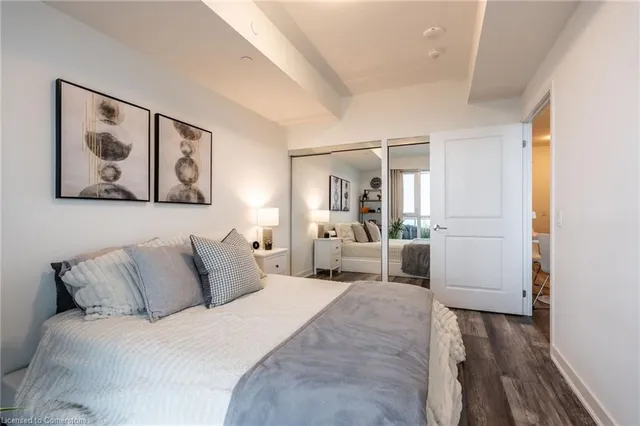 Additional image 28 of 2007 James St Unit 1305