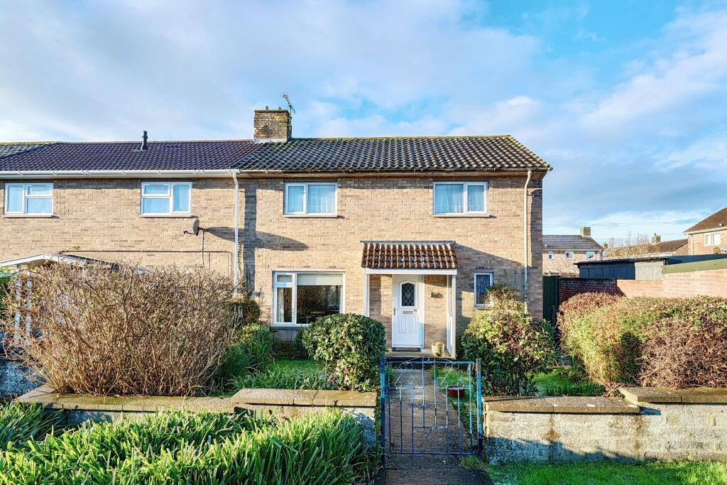 Walnut Grove, Trowbridge