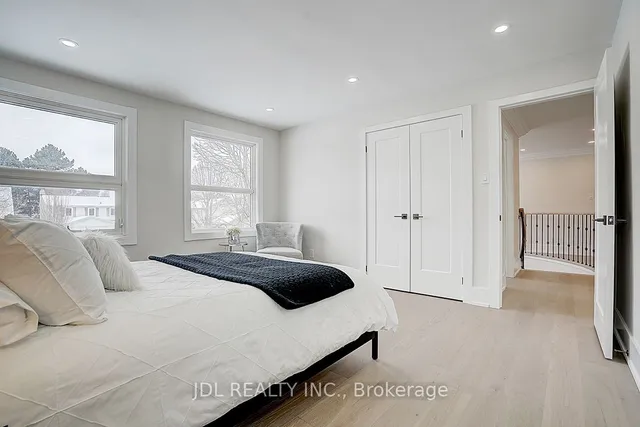 Additional image 28 of 19 Mossgrove Tr