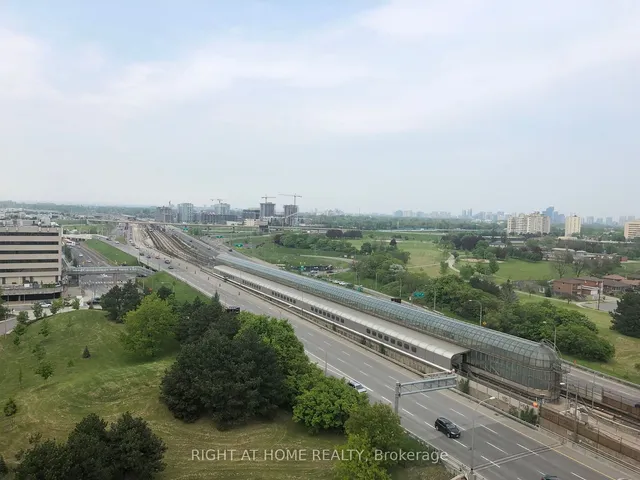 Additional image 14 of 160 Flemington Rd Unit 1409