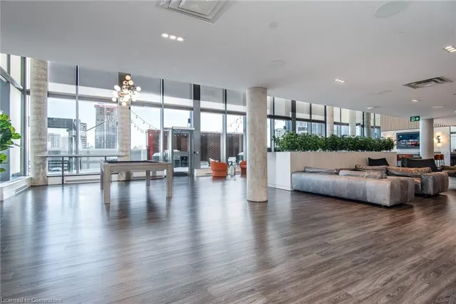 Additional image 32 of 15 Wellington St Unit 1101