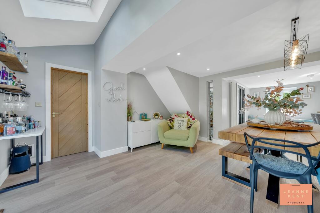 Additional image 19 of Chatham, Machen, CF83