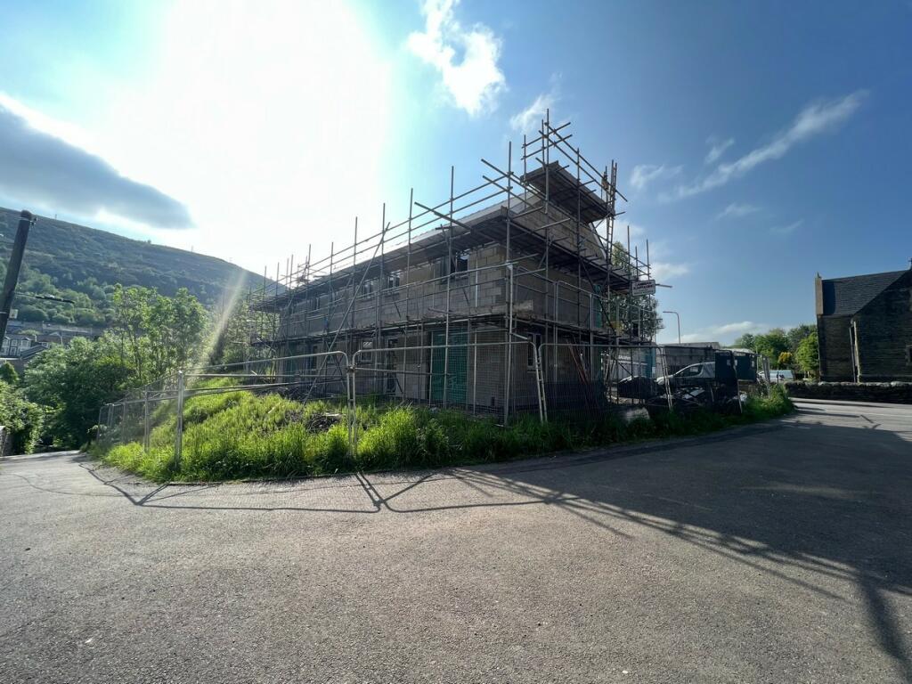 Additional image 10 of De Winton Fields Tonypandy - Tonypandy