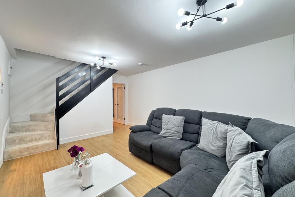 Additional image 3 of Slade Close, Sully, Penarth, South Glamorgan