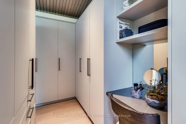 Additional image 24 of 590 Briar Hill Ave