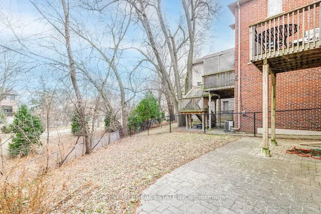 Additional image 38 of 17 Leona Dr