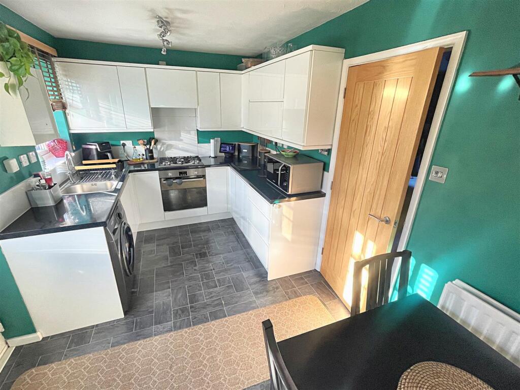 Additional image 6 of Sutton Close, Locking Castle, Weston super Mare