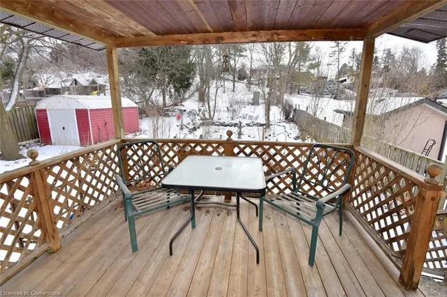 Additional image 28 of 40 Pleasant Ave