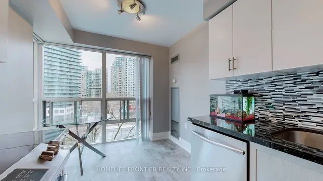 Additional image 19 of 20 Olive Ave Unit 711