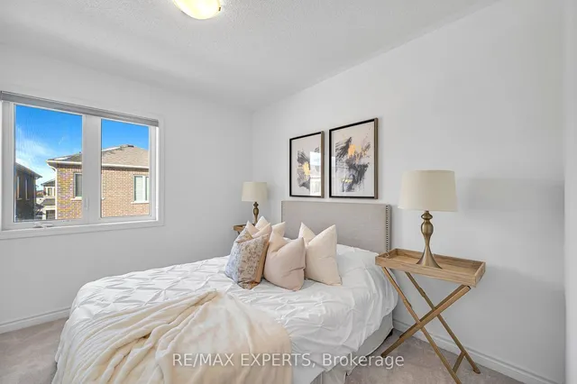 Additional image 20 of 1562 Moira Cres