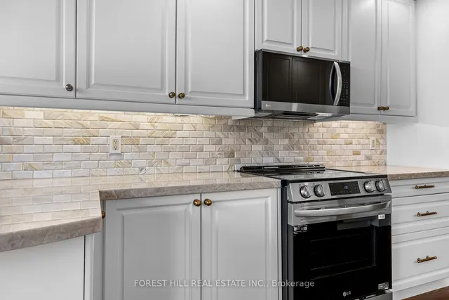 Additional image 11 of 3600 Yonge St Unit 822