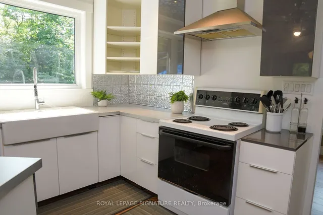 Additional image 11 of 6715 5 Line