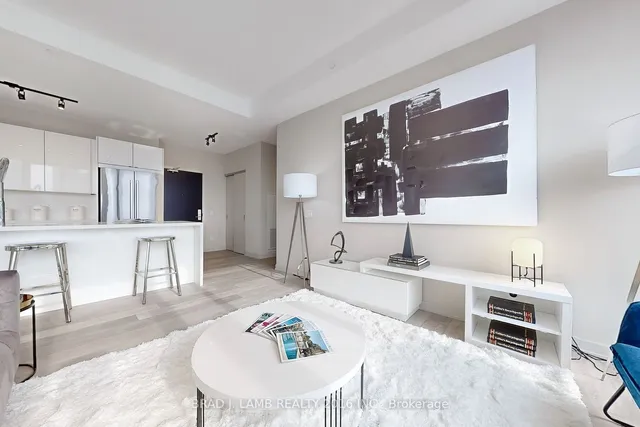 Additional image 4 of 458 Richmond St Unit 1702