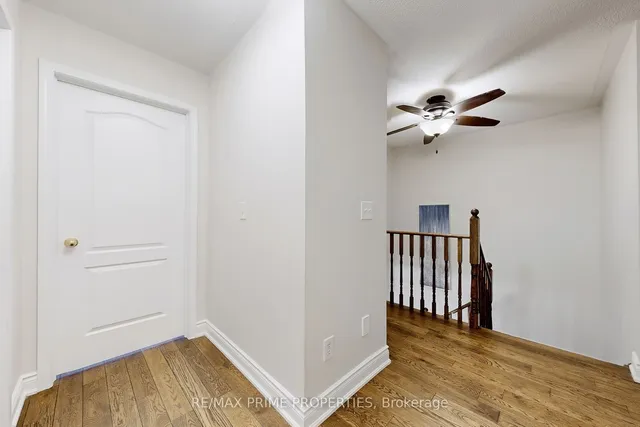 Additional image 21 of 748 CALDWELL Cres