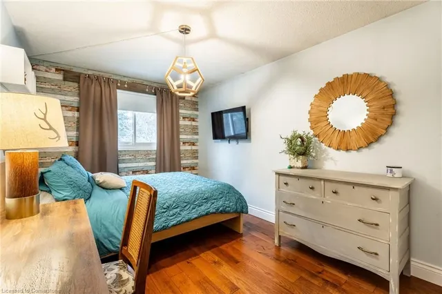 Additional image 26 of 371 Knightsbridge Cres