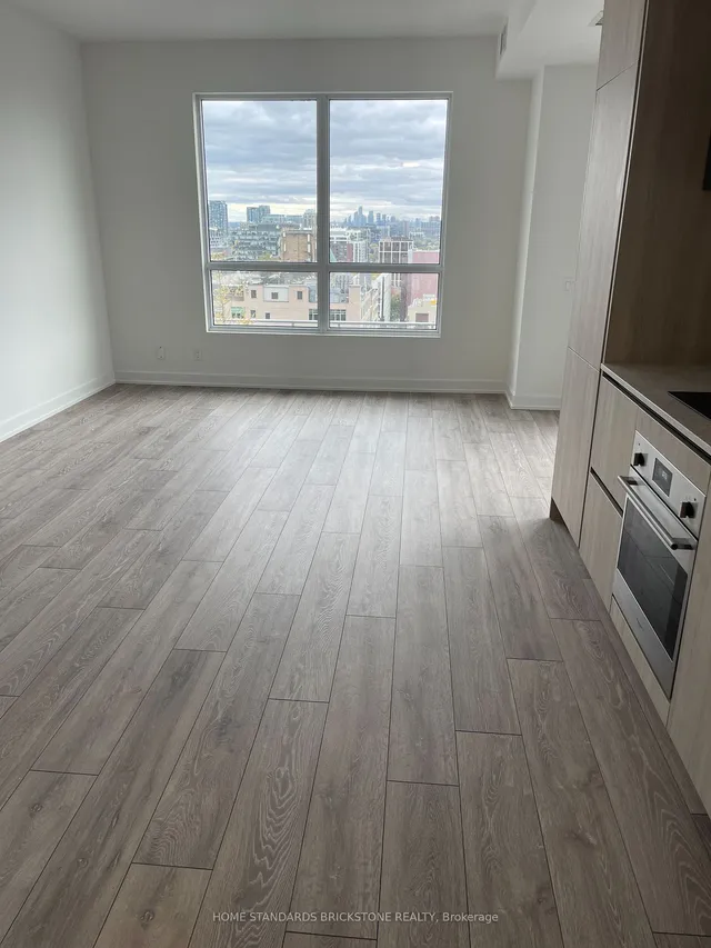 Additional image 9 of 108 Peter St Unit 2011