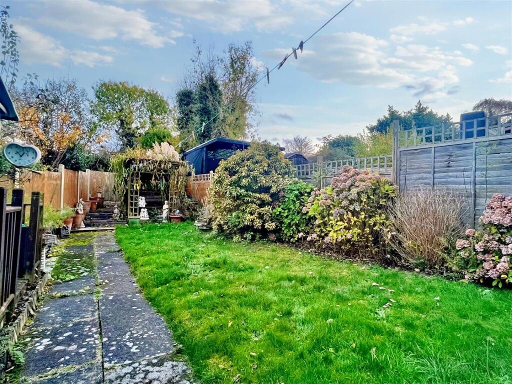 Additional image 13 of Hook Drive, Four Oaks