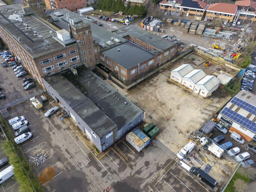 Additional image 6 of Central, Martinfield, Welwyn Garden City, AL7 1HG