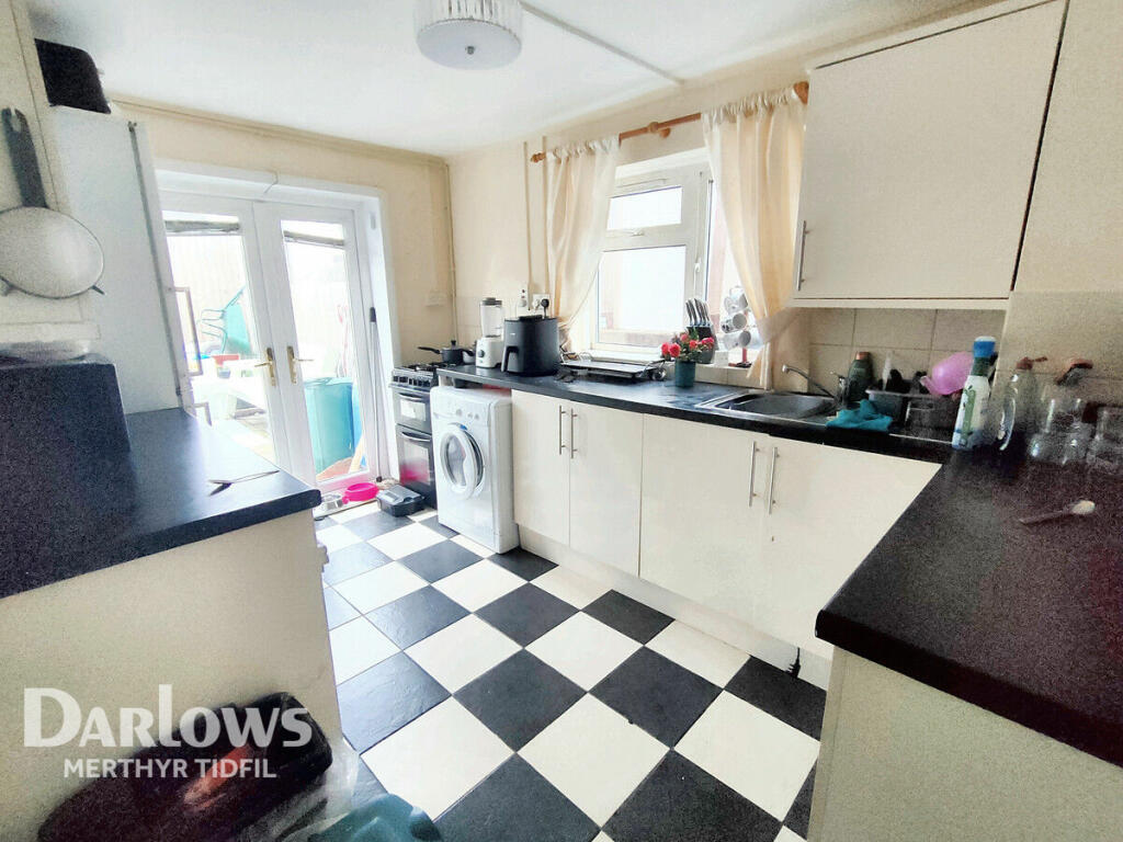 Additional image 13 of Maes-Yr-Haf, Aberdare