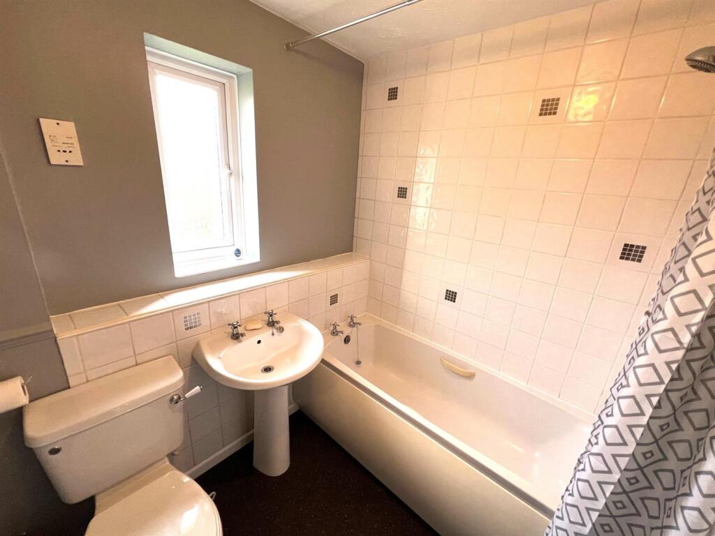 Additional image 6 of St. Pierre Drive, Bristol