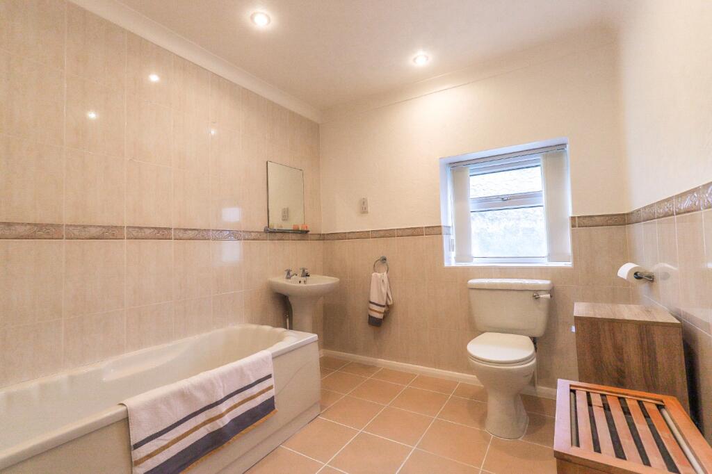 Additional image 13 of Farfield Hall Cottage, Garthorpe Avenue, Connah's Quay, Deeside, Flintshire, CH5 4AP