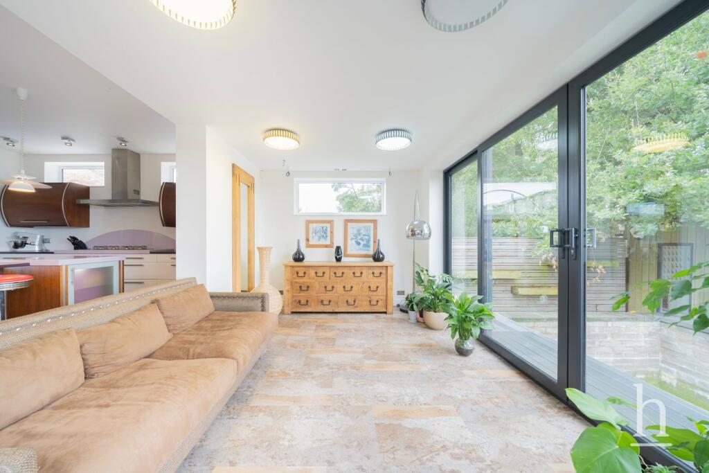 Additional image 42 of Napps Way, Heswall, CH61