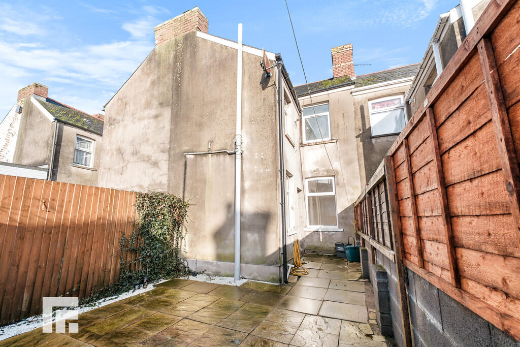 Additional image 13 of Davies Street, Barry