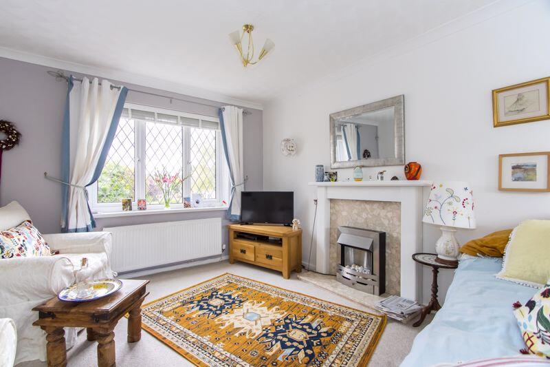 Additional image 16 of Cosmeston Drive, Penarth