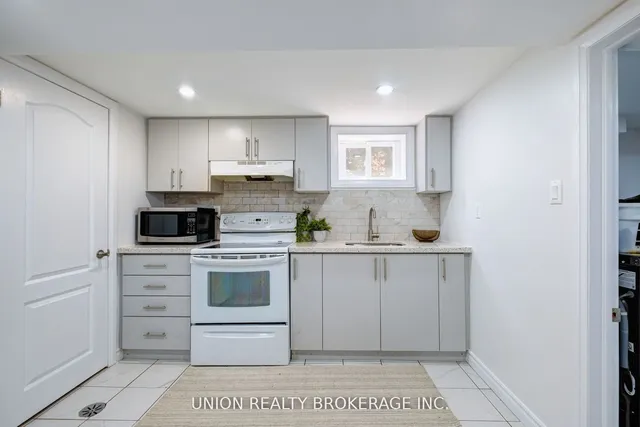 Additional image 16 of 28 Fishleigh Dr