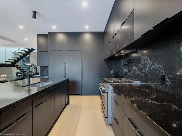 Additional image 13 of 185 Valleyview Dr