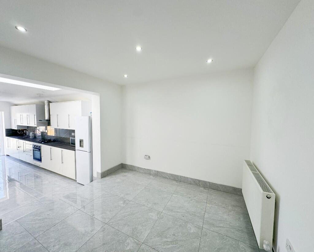 Additional image 2 of Wallscourt Road, Bristol, BS34