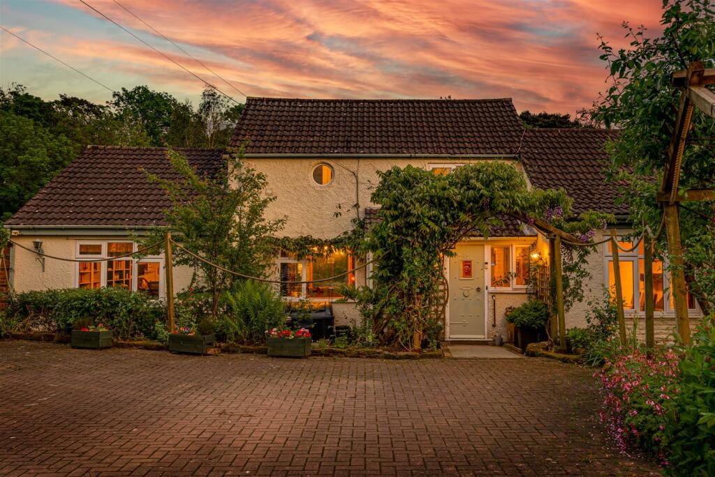 Additional image 48 of Thornton Common Road, Thornton Hough, Wirral