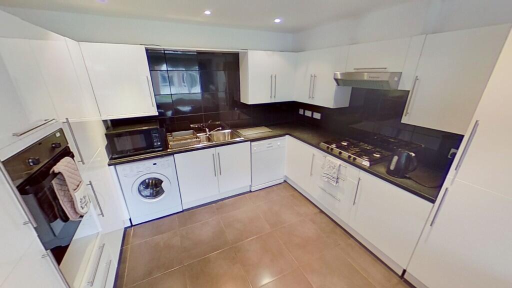 Additional image 3 of Hayes Park, Chester, Cheshire, CH1