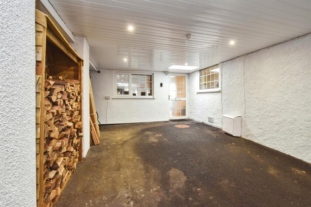 Additional image 32 of Pontpren, Penderyn, Aberdare