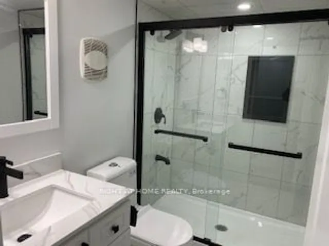 Additional image 39 of 1368 Connaught Terr