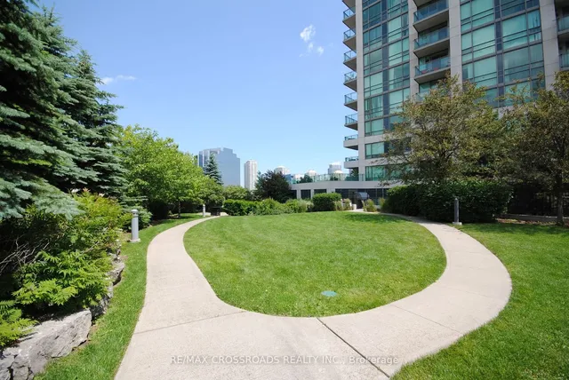 Additional image 34 of 68 Grangeway Ave Unit 503