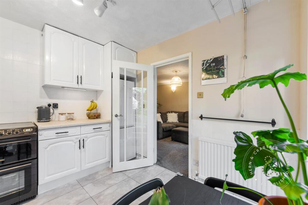 Additional image 7 of Dulwich Gardens, Cardiff