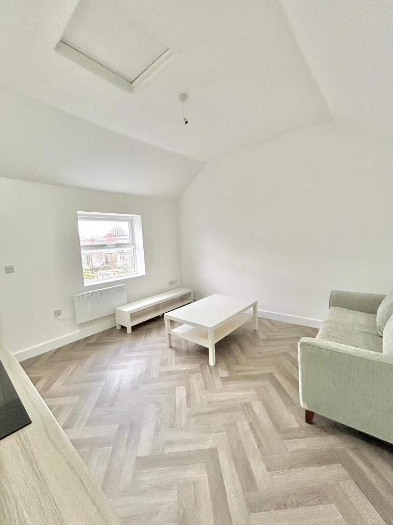 Additional image 5 of Claude Road, Cardiff(City), CF24