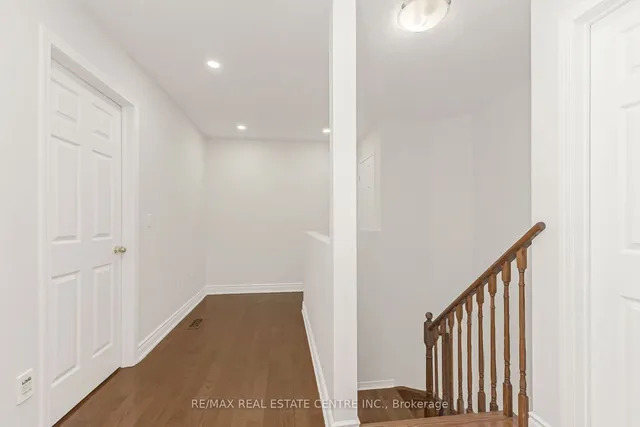 Additional image 14 of 359 Bussel Cres