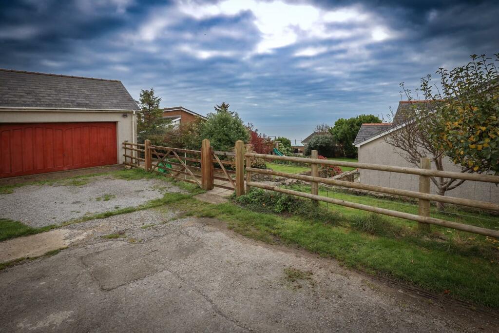 Additional image 21 of The Duchy, Church Close, Ogmore-By-Sea, Vale Of Glamorgan, CF32 0PZ