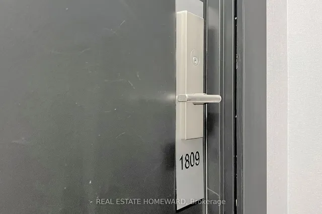 Additional image 5 of 159 Wellesley St Unit 1809